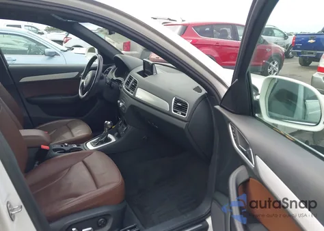 2018 Audi Q3 2.0T Premium/2.0T Sport Premium из США, поврежденный, VIN WA1JCCFS9JR027632